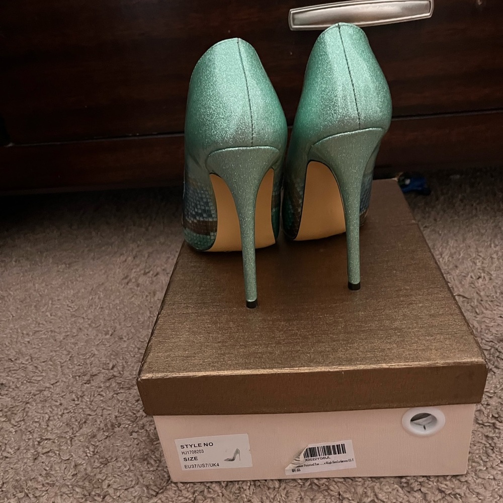 Multicolored Heels - Picture 7 of 9